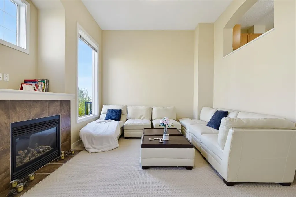 16 Eversyde Park SW