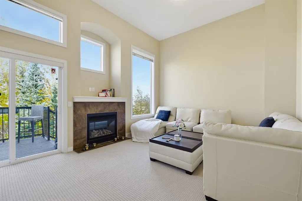 16 Eversyde Park SW
