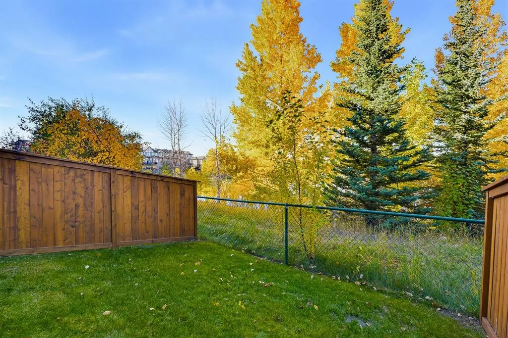 16 Eversyde Park SW