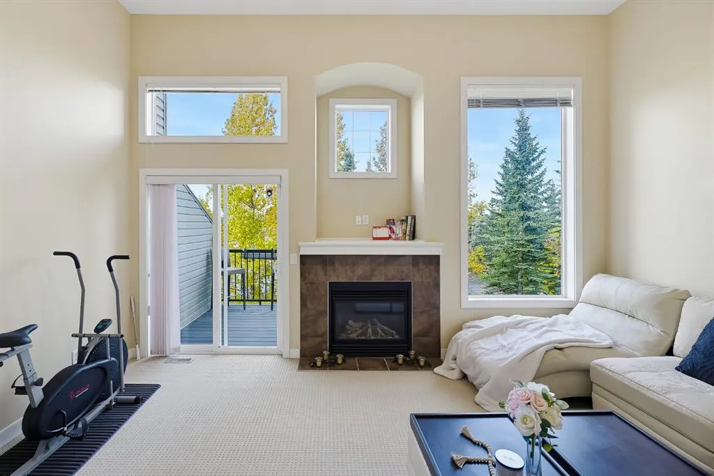 16 Eversyde Park SW