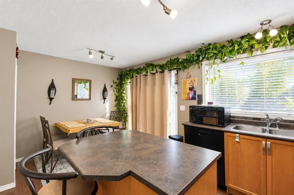 29 Elgin Mews SE