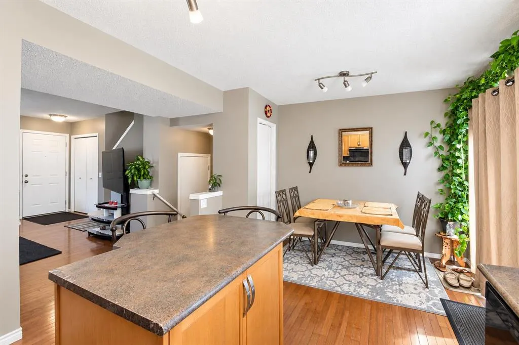 29 Elgin Mews SE