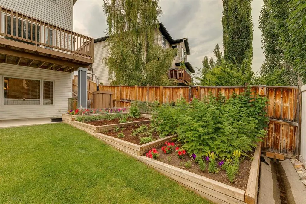 763 Cimarron Close
