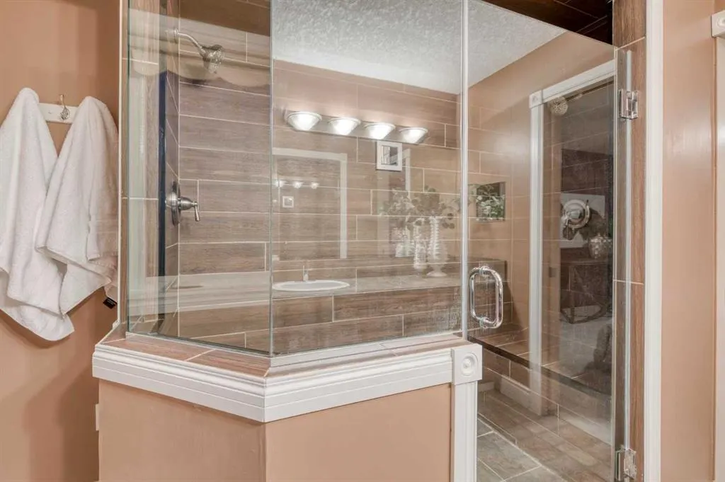 763 Cimarron Close