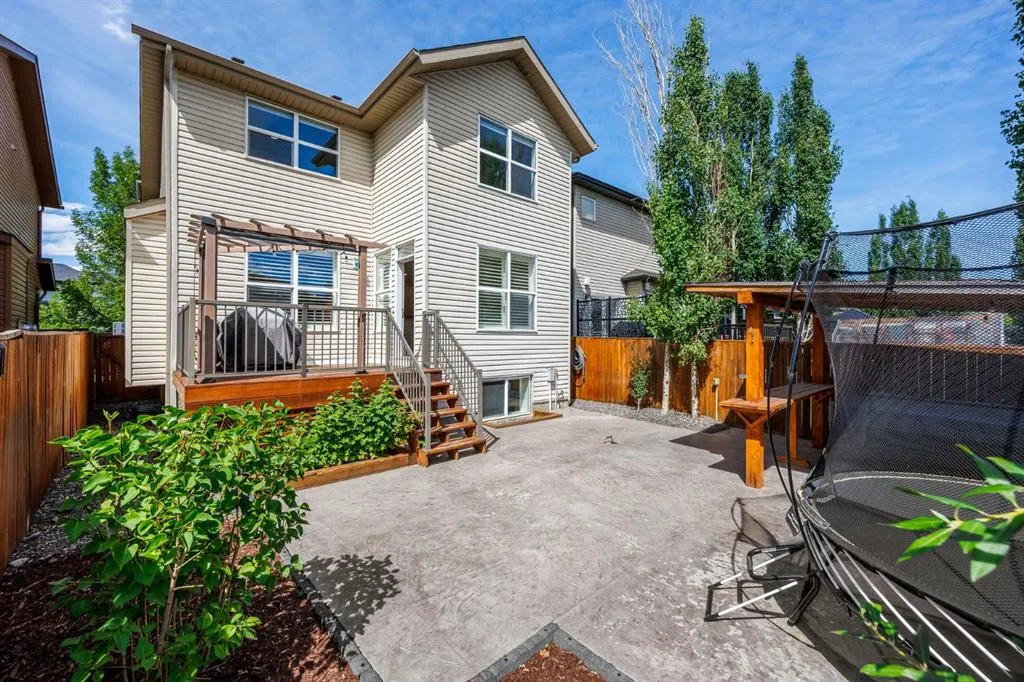 31 Chaparral Valley Way SE