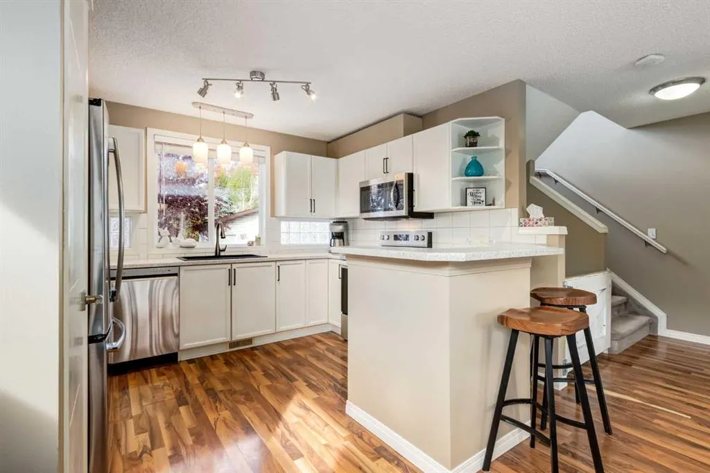 131 Tuscany Ridge Terrace NW