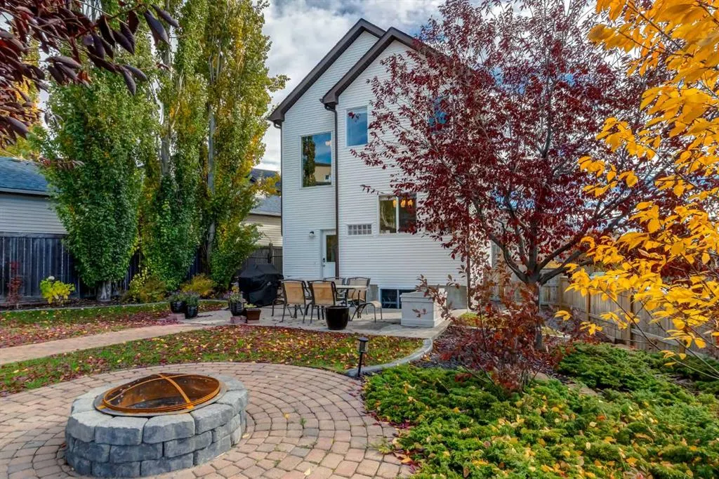 131 Tuscany Ridge Terrace NW