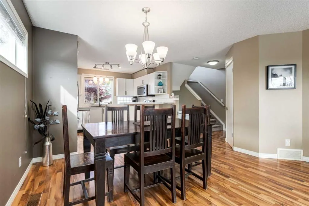 131 Tuscany Ridge Terrace NW