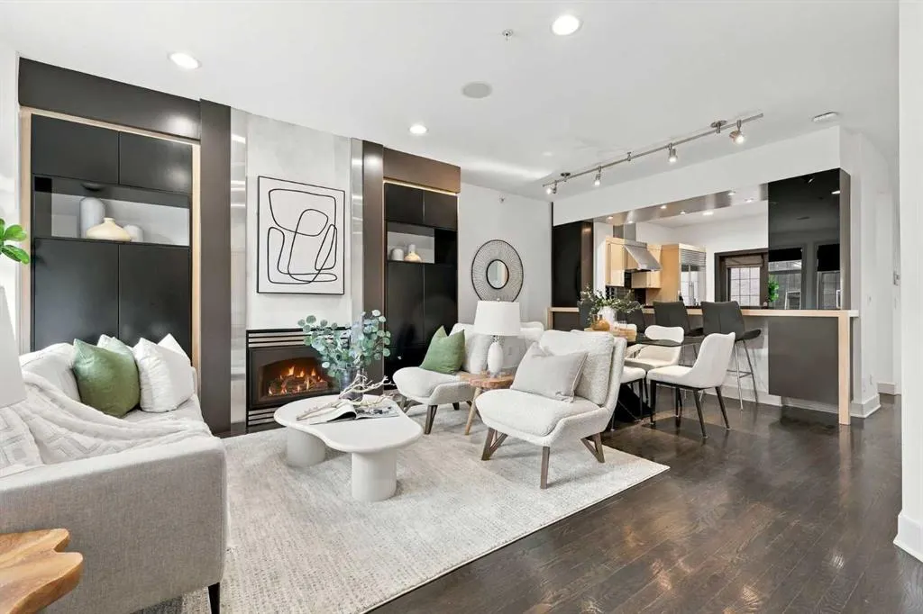 1908 10A Street SW