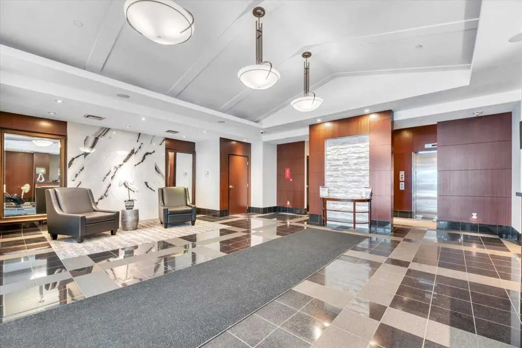 910 5 Avenue SW #1607
