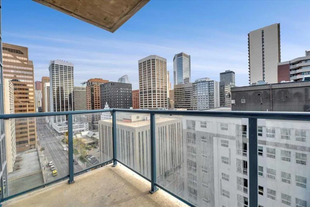 910 5 Avenue SW #1607