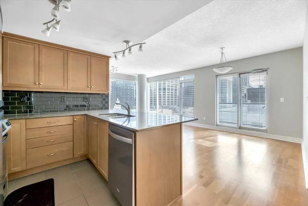 910 5 Avenue SW #1607