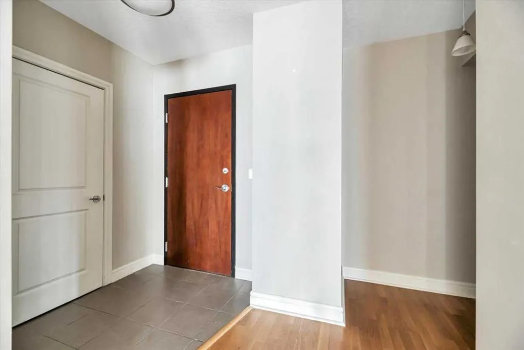 910 5 Avenue SW #1607