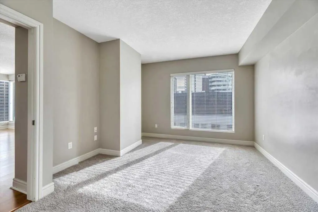 910 5 Avenue SW #1607