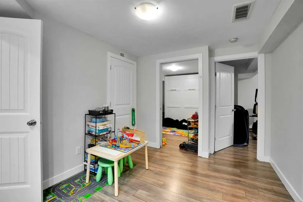 133 Luxstone Place