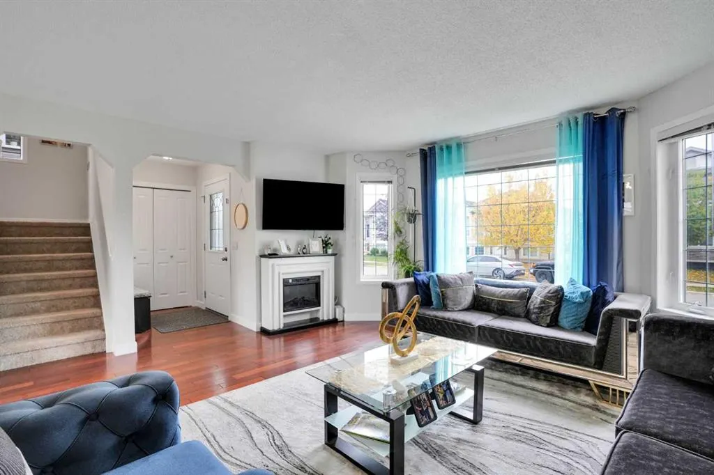 133 Luxstone Place