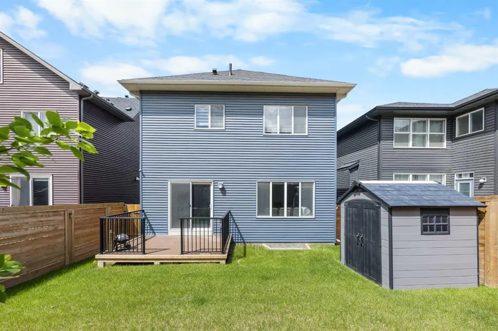 48 Carringvue Street NW