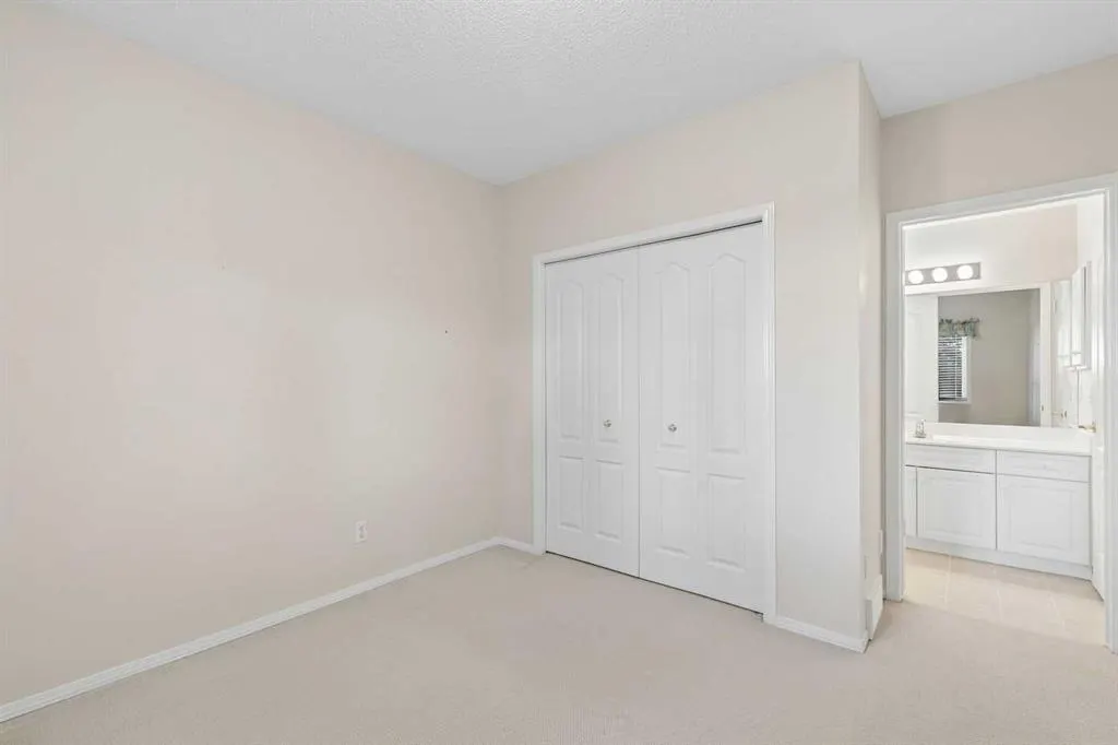 54 Shannon Estates Terrace SW