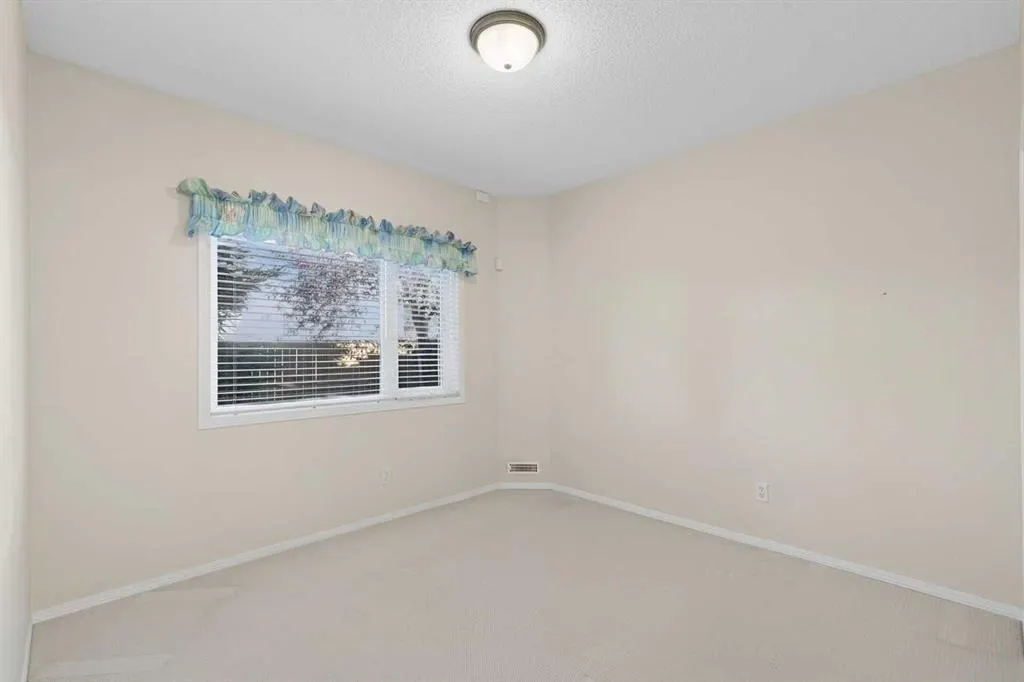 54 Shannon Estates Terrace SW