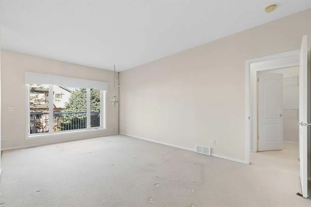 54 Shannon Estates Terrace SW