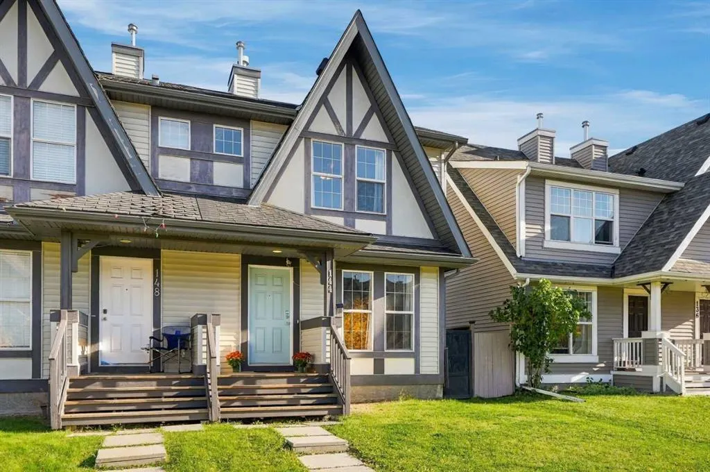 144 Elgin Meadows View SE