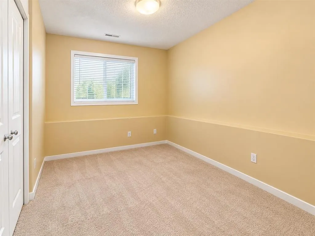 111 4 Avenue #D