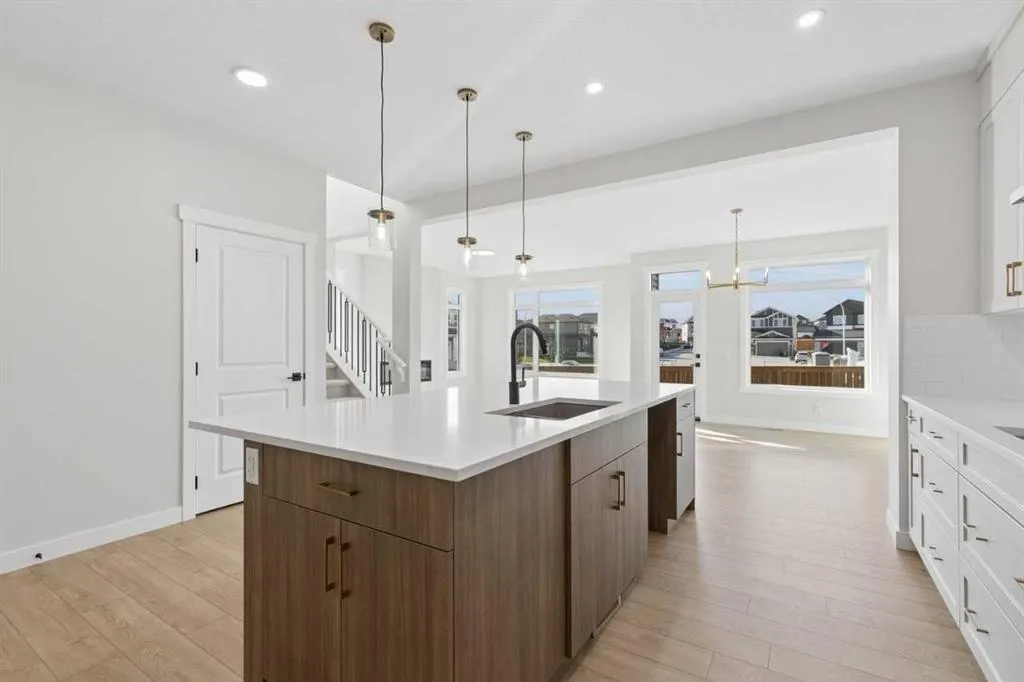51 Bridgeport Circle