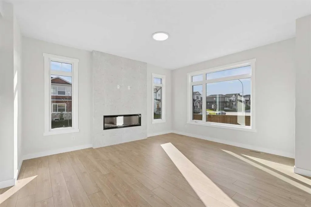 51 Bridgeport Circle