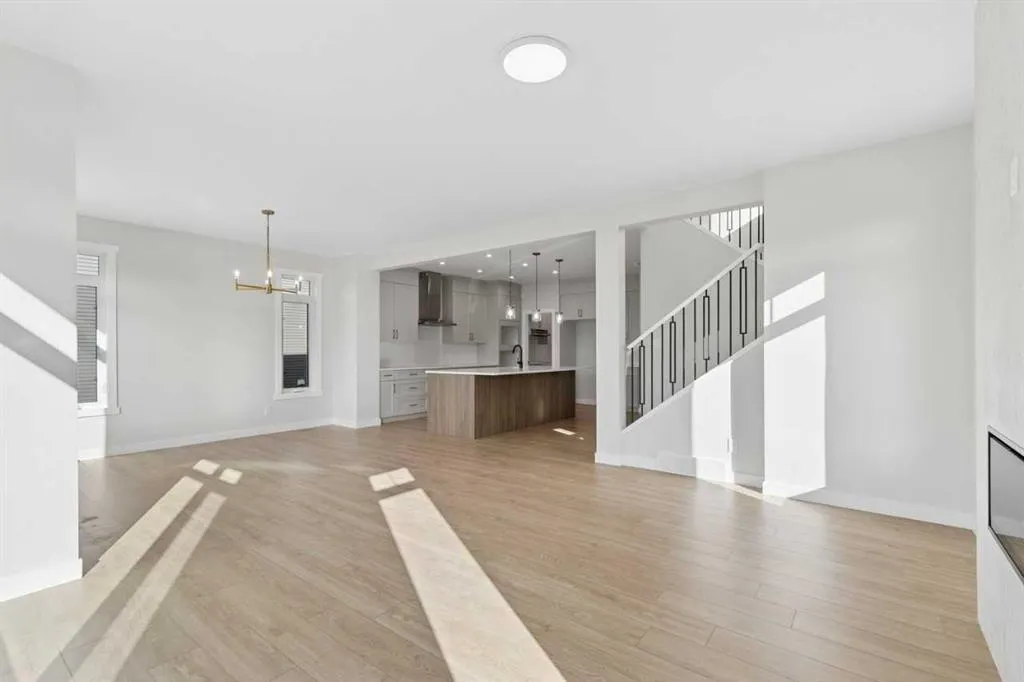 51 Bridgeport Circle