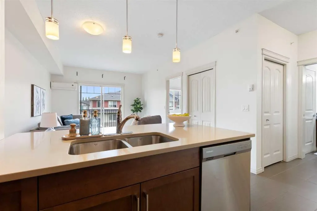 175 Panatella Hill #2417