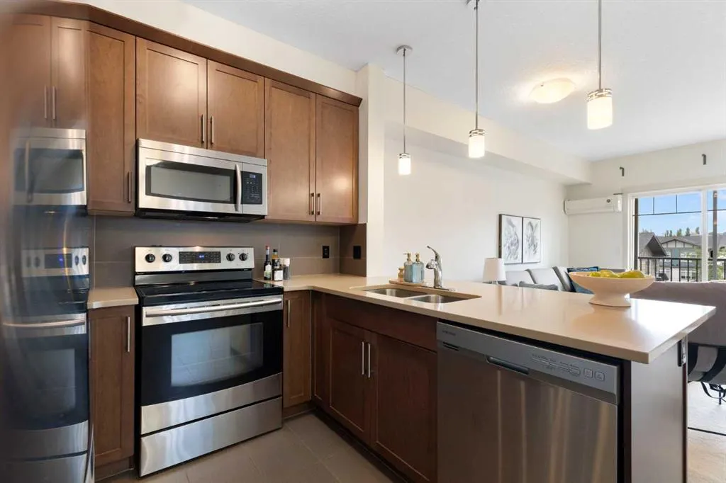 175 Panatella Hill #2417