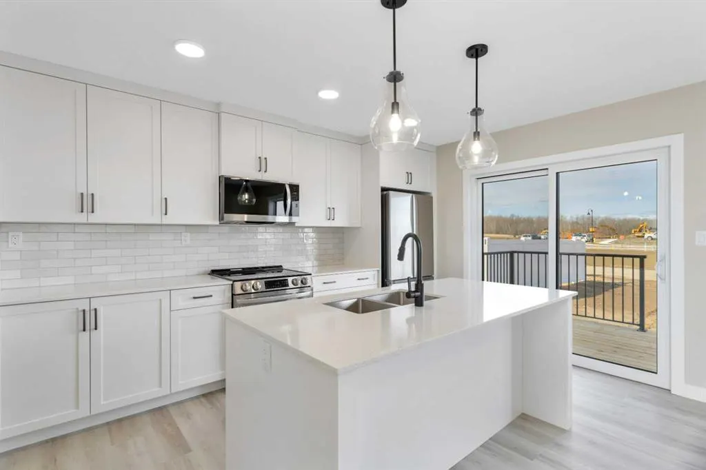 36 Station Drive