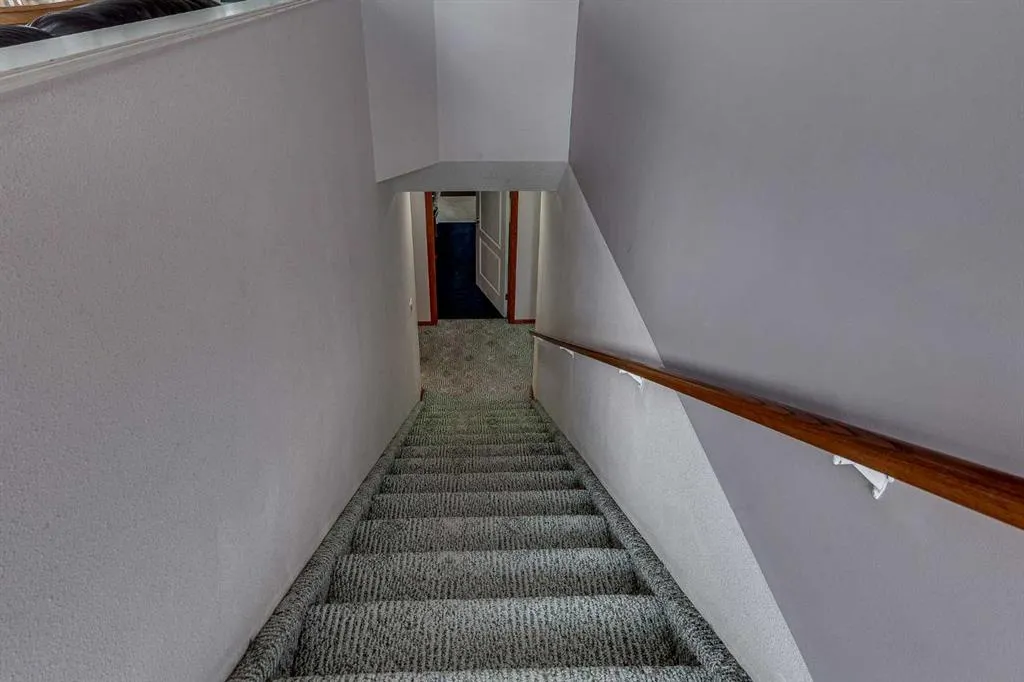 14 Kingston Drive