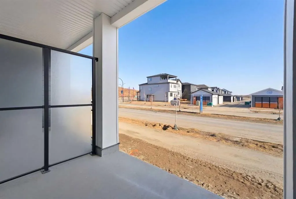 47 Creekview Gardens SW #1105
