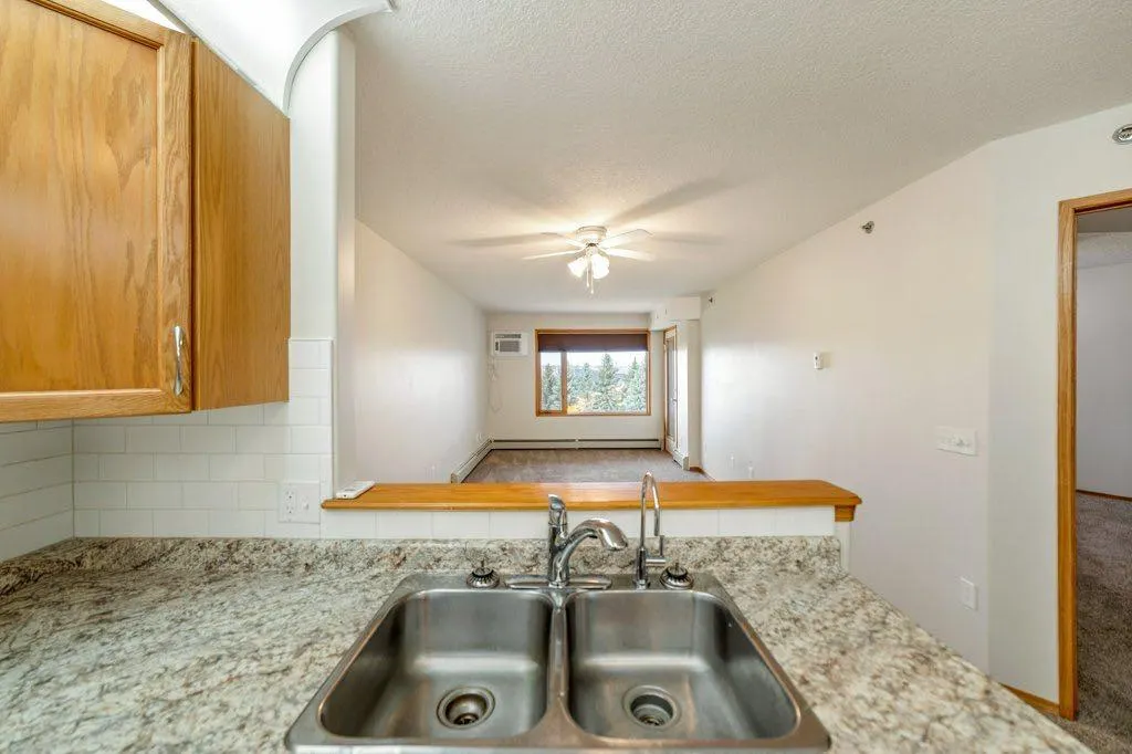 75 1 Avenue S #416