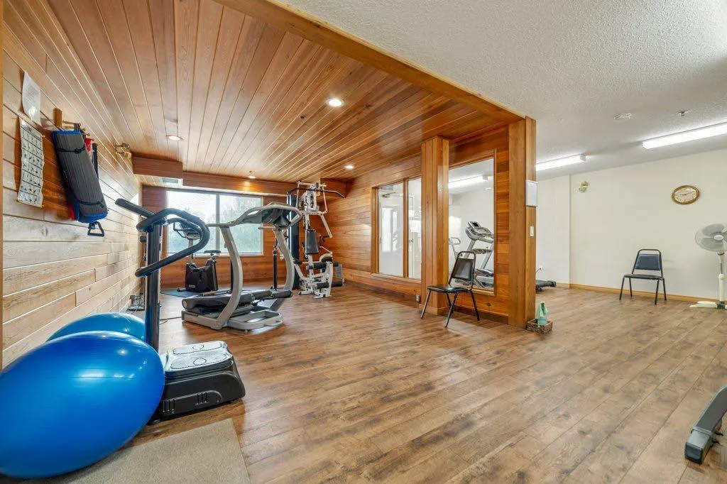 75 1 Avenue S #416