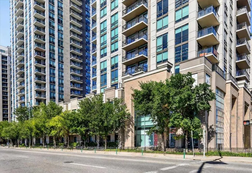 1111 10 Street SW #2406