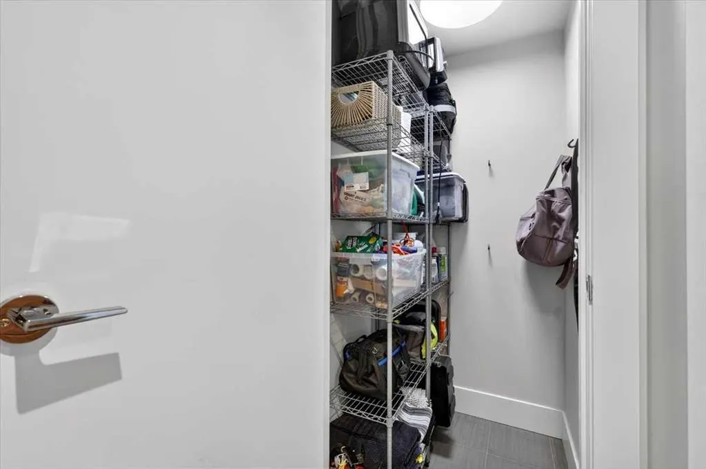 1111 10 Street SW #2406