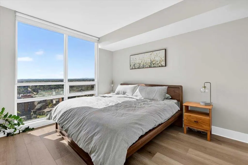 1111 10 Street SW #2406