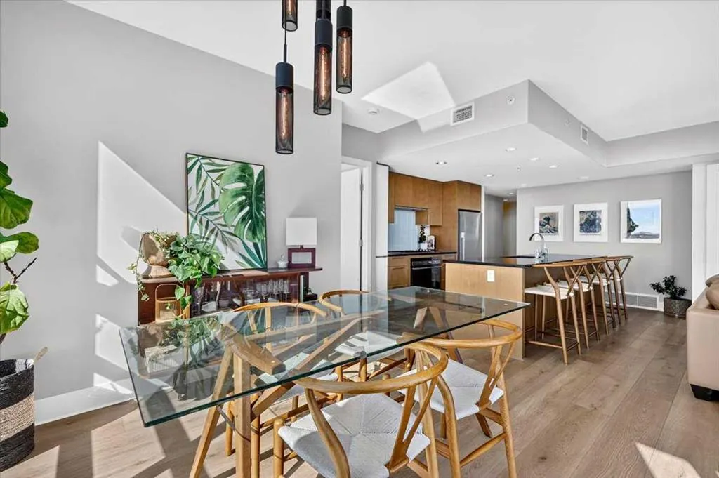 1111 10 Street SW #2406