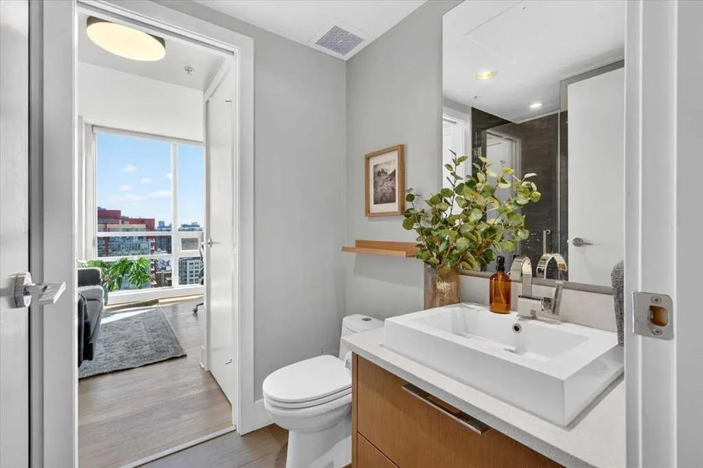 1111 10 Street SW #2406