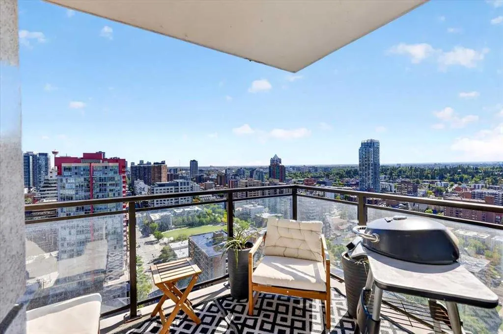 1111 10 Street SW #2406