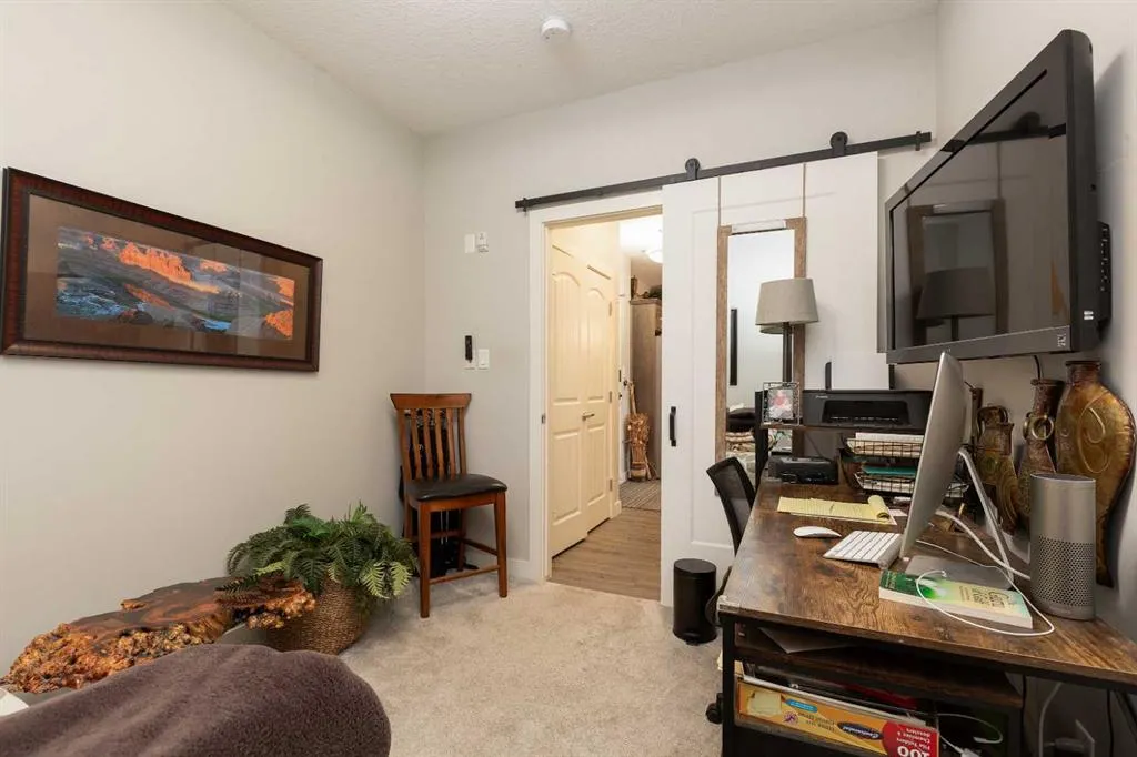 173 Fairmont Boulevard S #204