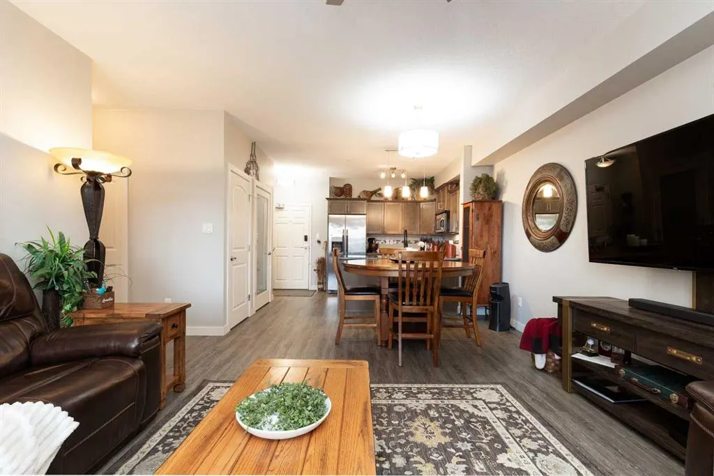 173 Fairmont Boulevard S #204