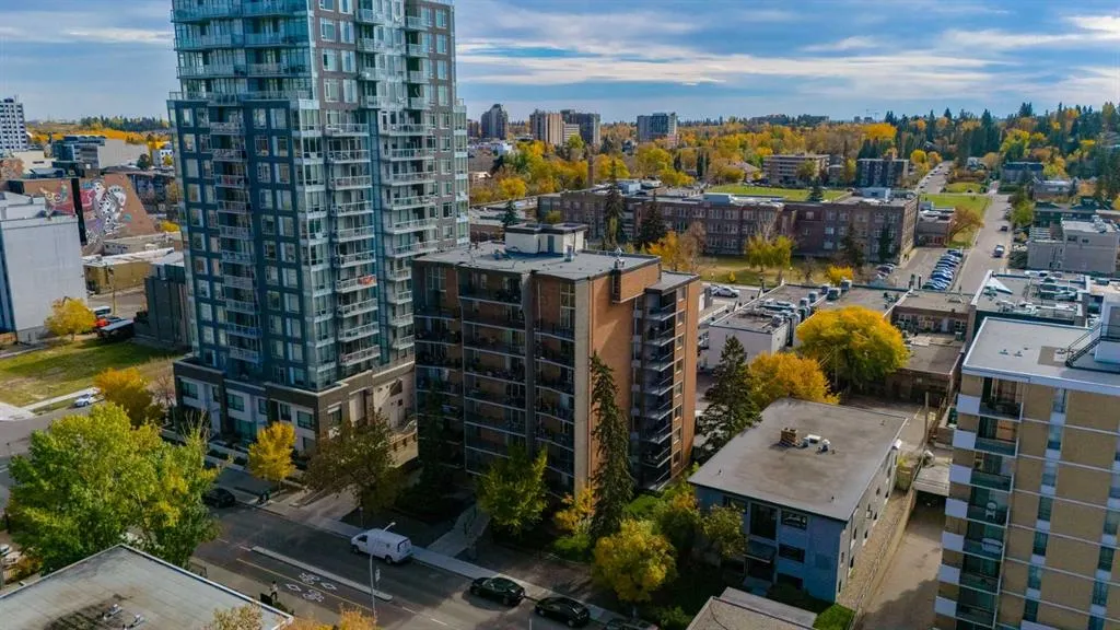 715 15 Avenue SW #303