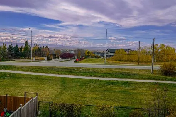 13 Tuscany Ridge Mews NW