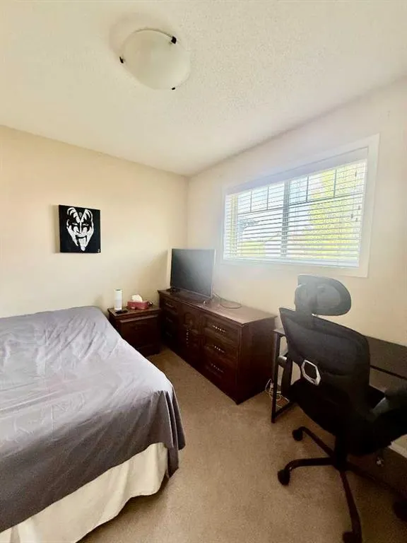 13 Tuscany Ridge Mews NW