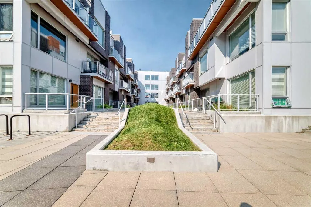 3130 Thirsk Street NW #410