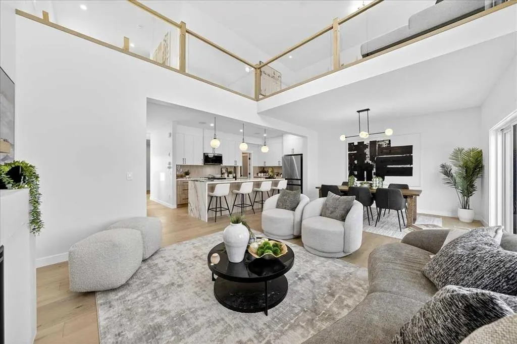 7 Lakewood Point