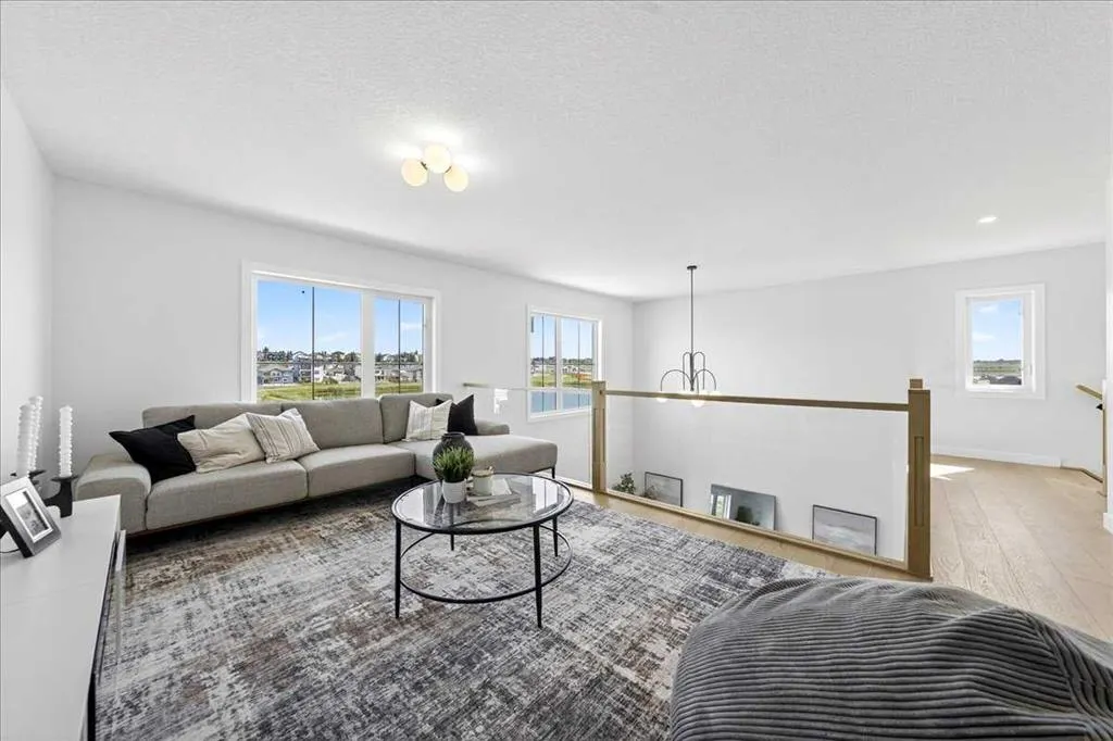 7 Lakewood Point